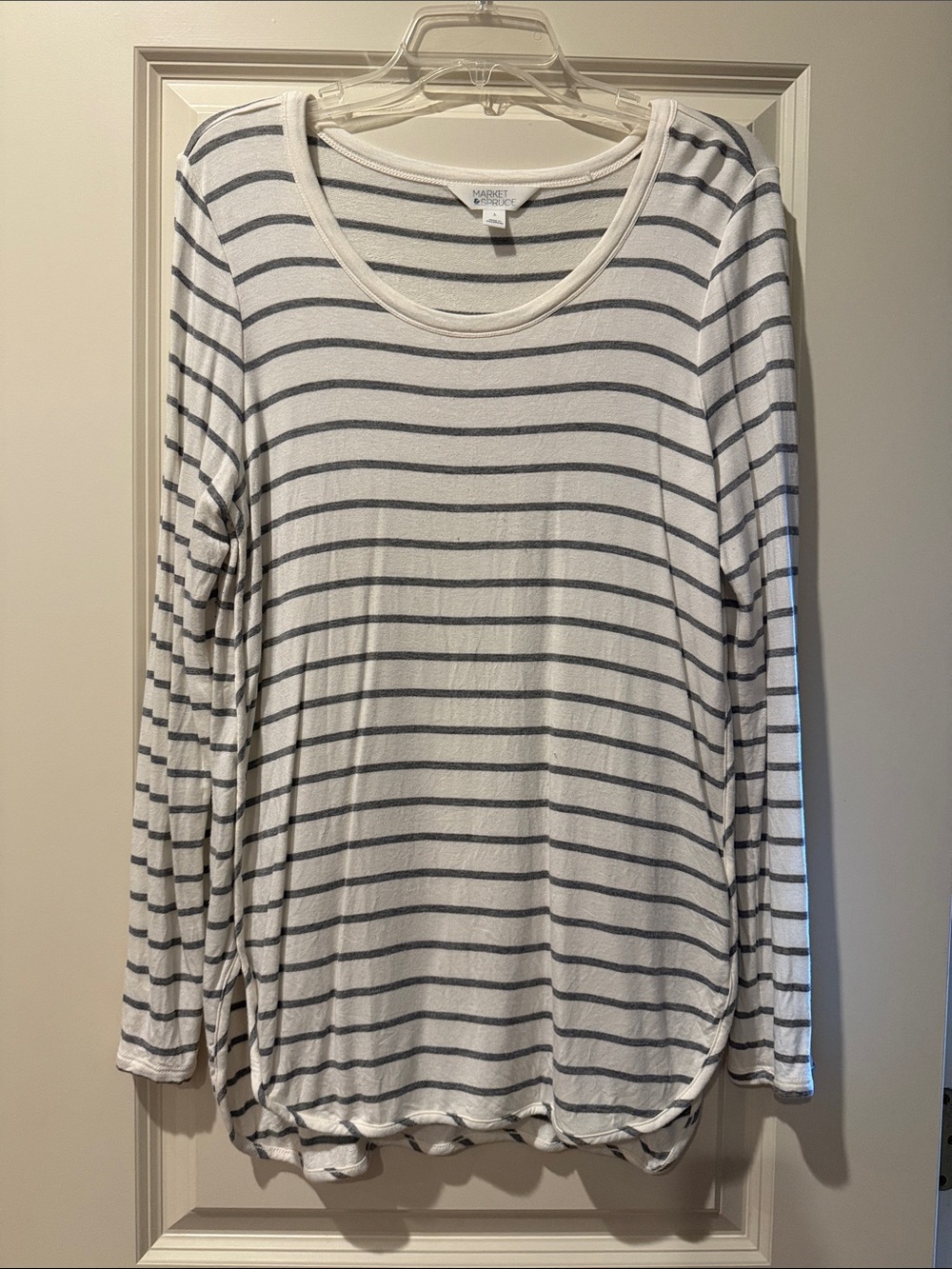 Market & Spruce White and Gray Striped Long-Sleeve Tee